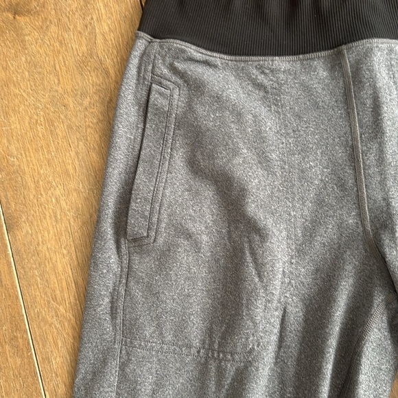 Men’s Lululemon Sweatpants - Picture 2 of 7